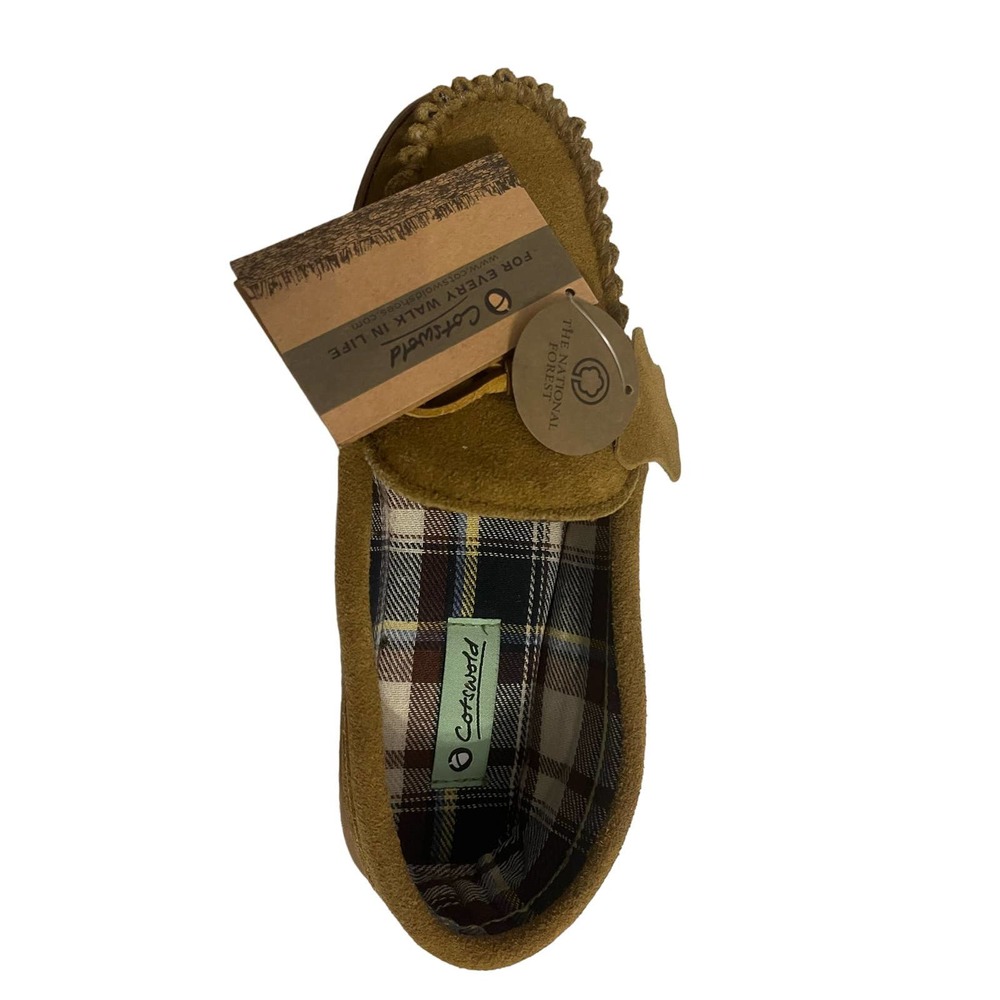 NWT Cotswold moccasin size 8